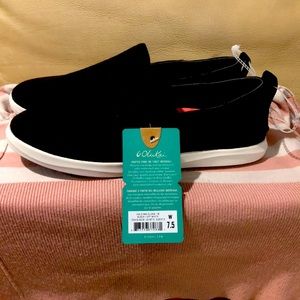 Olukai Hale ‘Iwa Olona shoes